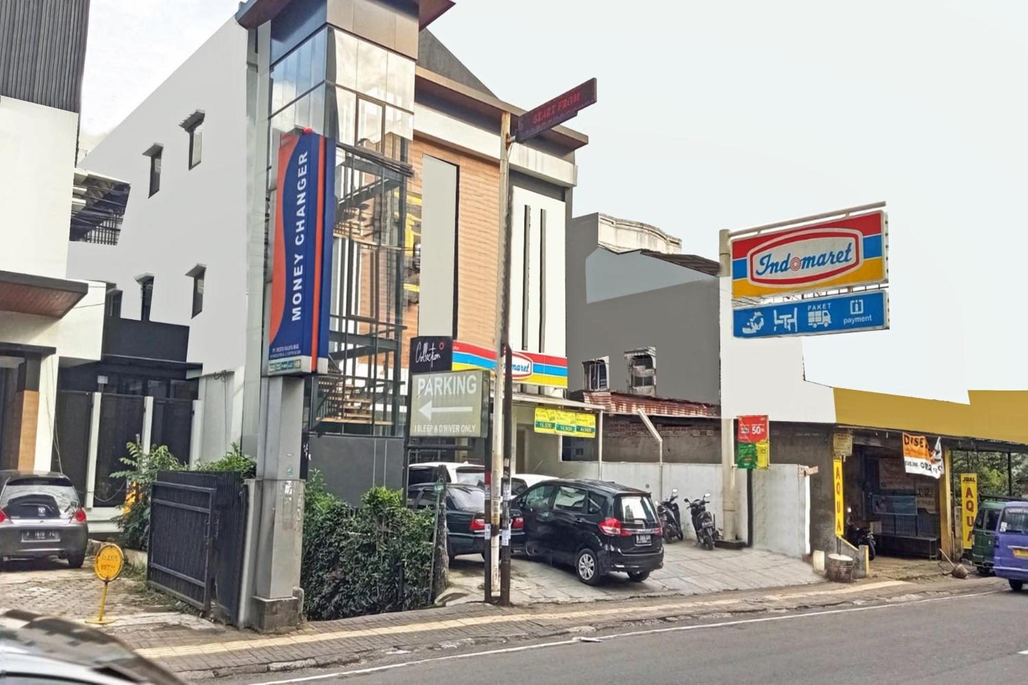 Collection O Cihampelas Near Ciwalk Formerly I Sleep Hotel 万隆 外观 照片